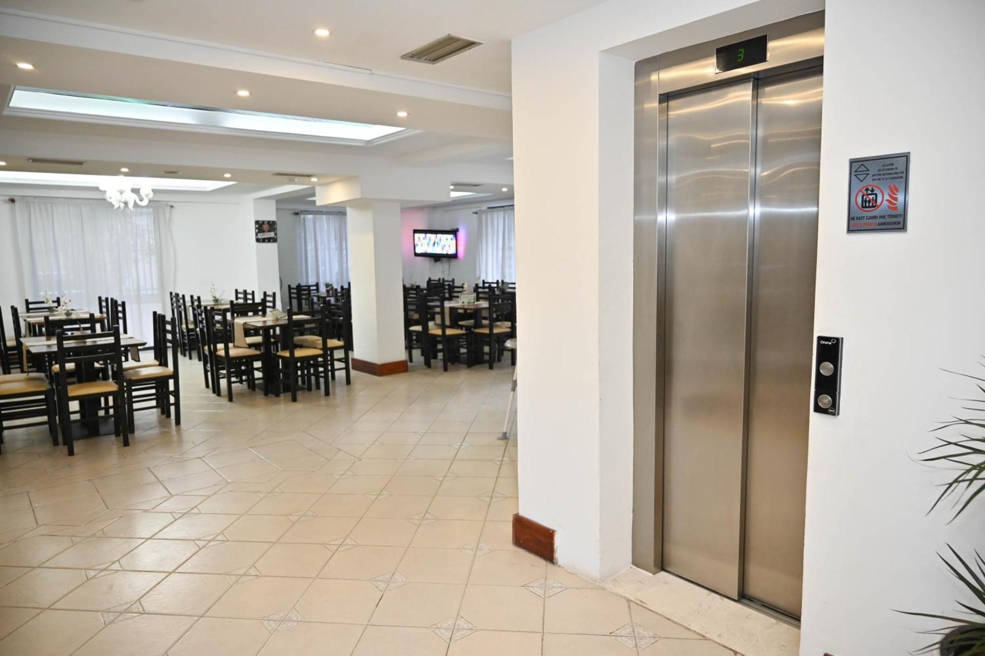 Hotel Globo Durres Ngoại thất bức ảnh