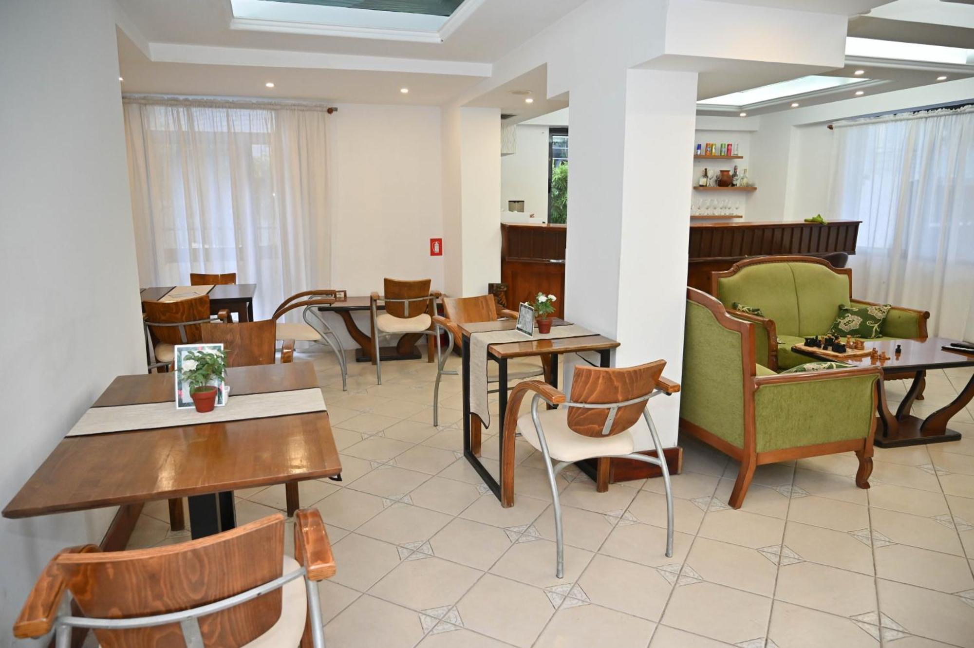 Hotel Globo Durres Ngoại thất bức ảnh